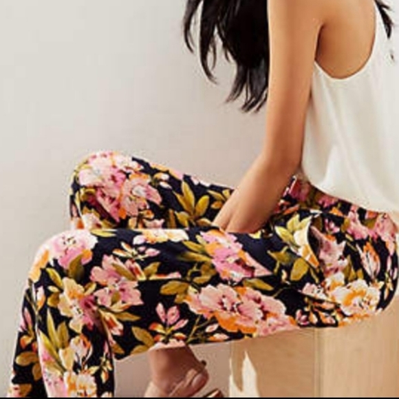 FREE with purchase - Picture 1 of 4